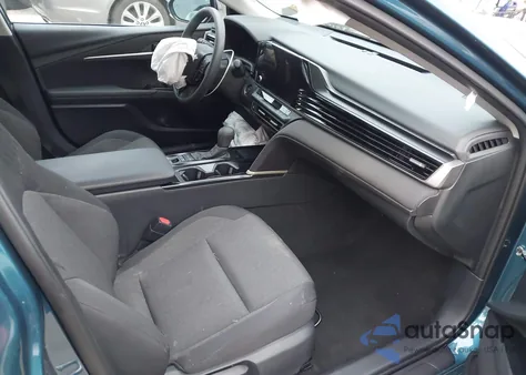 2025 Toyota Camry Le from USA, damaged, VIN 4T1DAACK0SU010133